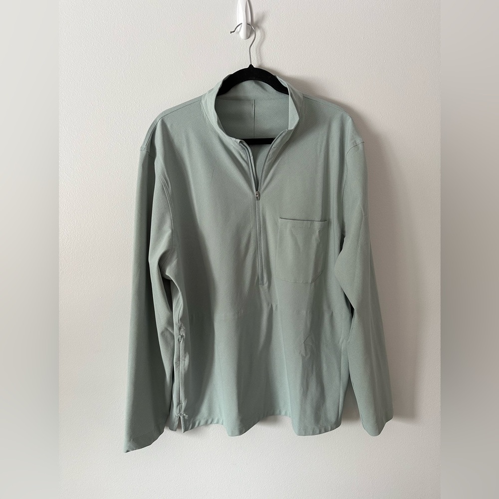 Lululemon Woven Air half zip. Never worn!